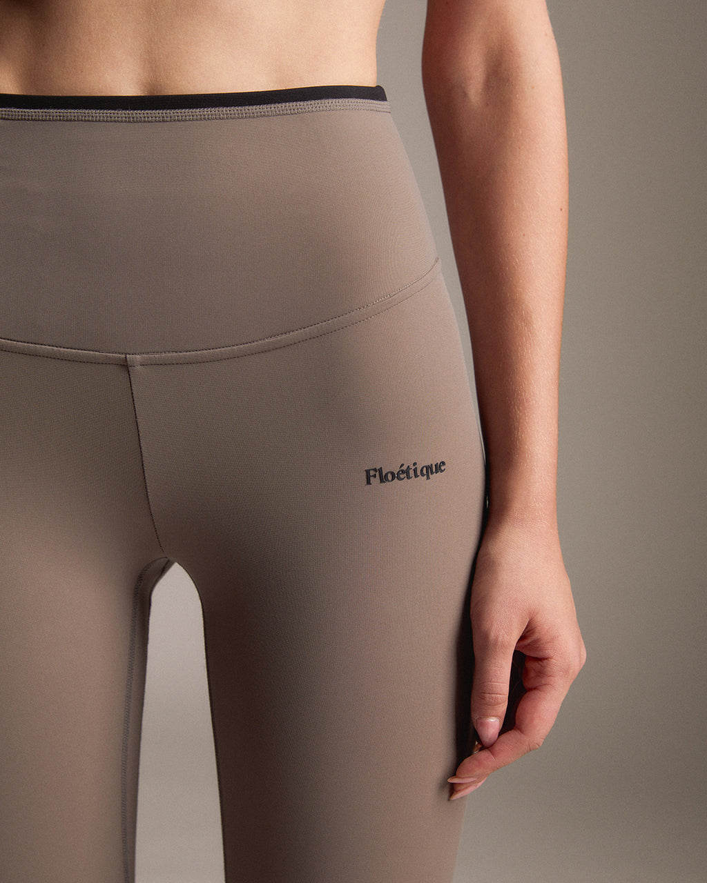 Edge Line Leggings - Taupe