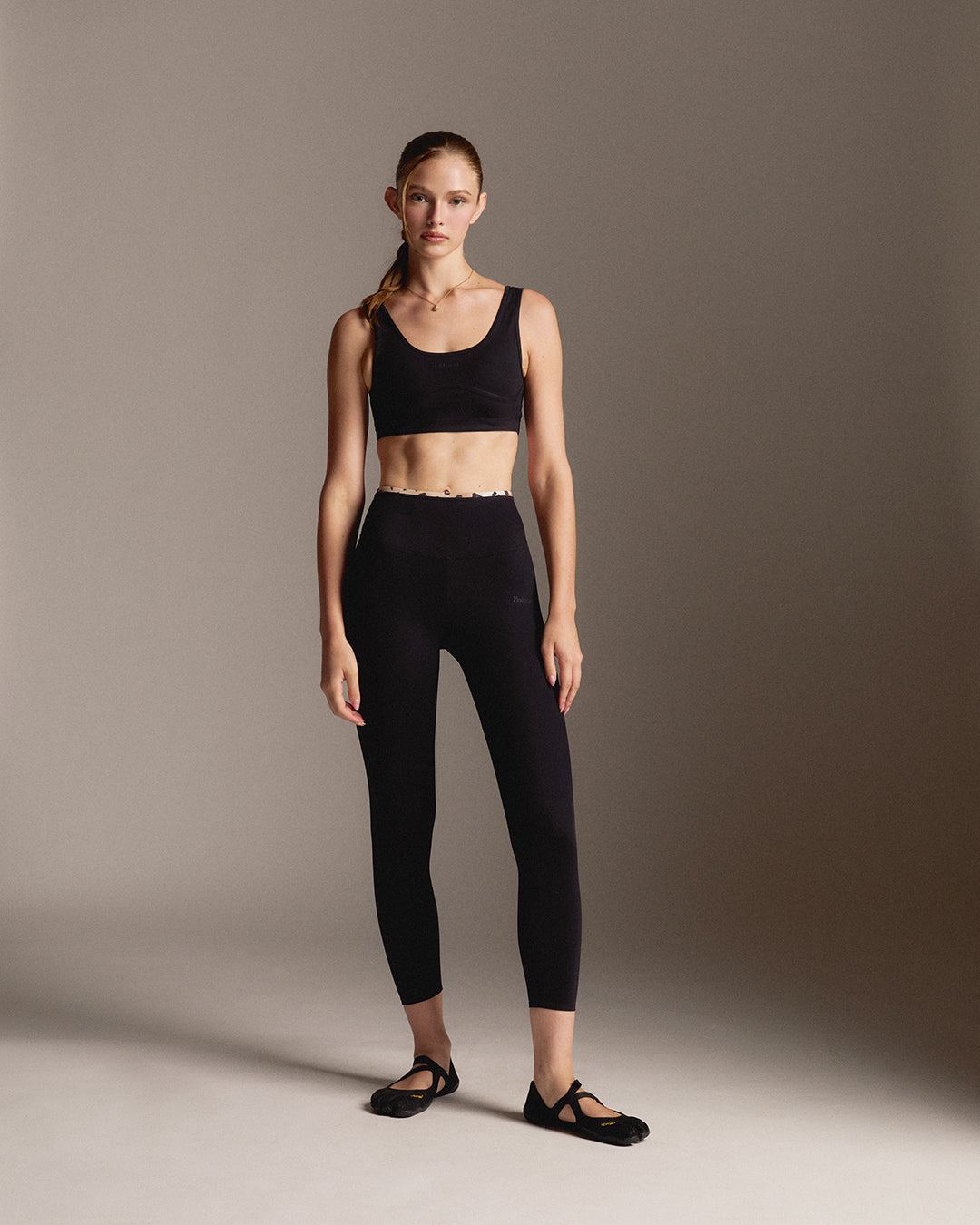 Sculpt Line Sports Bra - Black