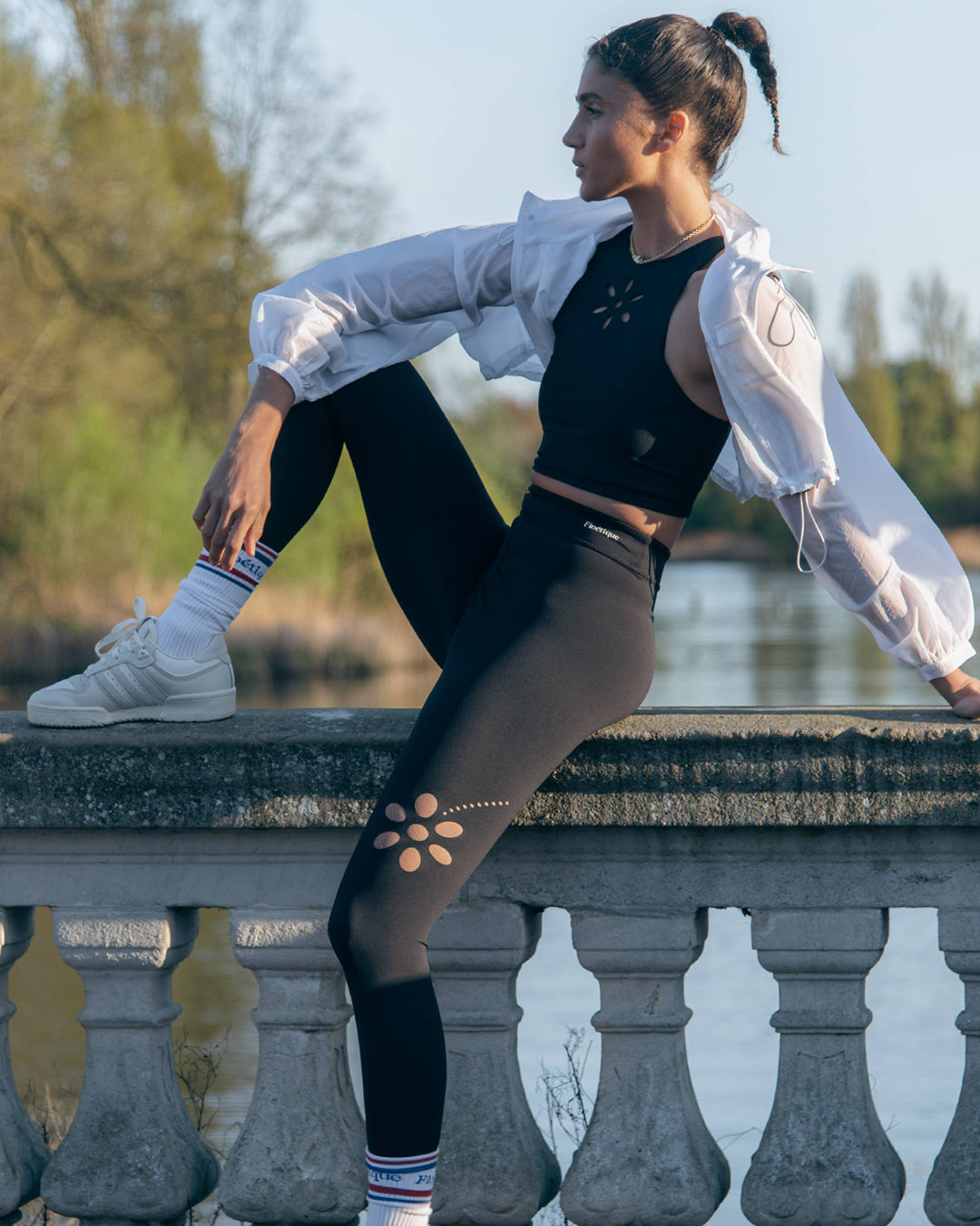 Flower Eyelet Leggings - Black Truffle